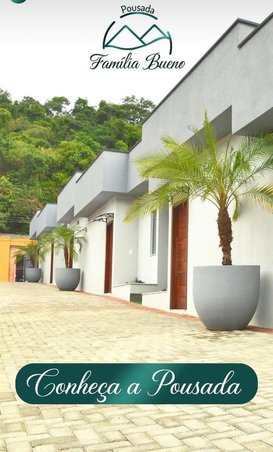 Pousada Familia Bueno Monte Alegre do Sul Exterior foto